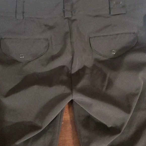 Under Armour Golf Capri 12 - Picture 3 of 3